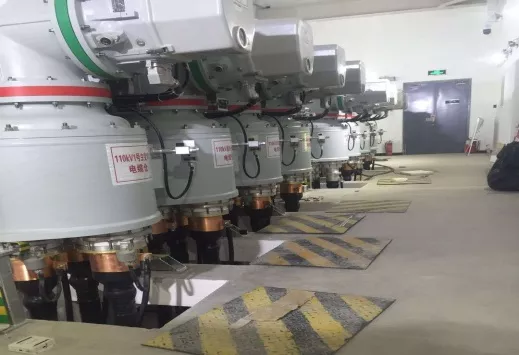 北京新机场110kV（1号站）送电工程
附件厂家：永锦、长园    
电压等级：110kV   电缆截面：800 mm²