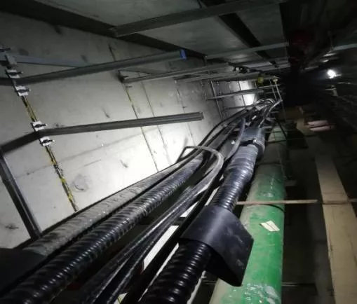 青岛新机场工程
附件厂家：3M   
电压等级：110kV   电缆截面：630mm²